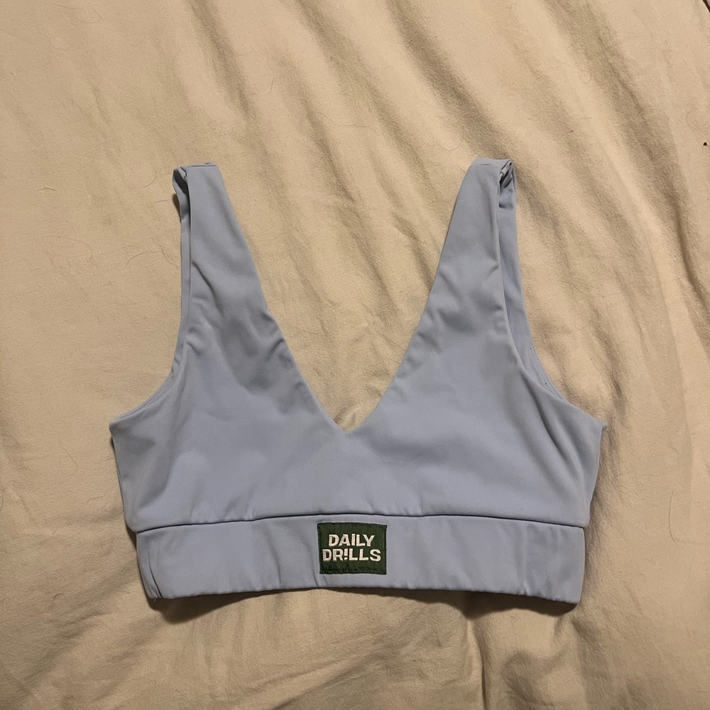 Daily Drills Go! V-Neck bra- Mist